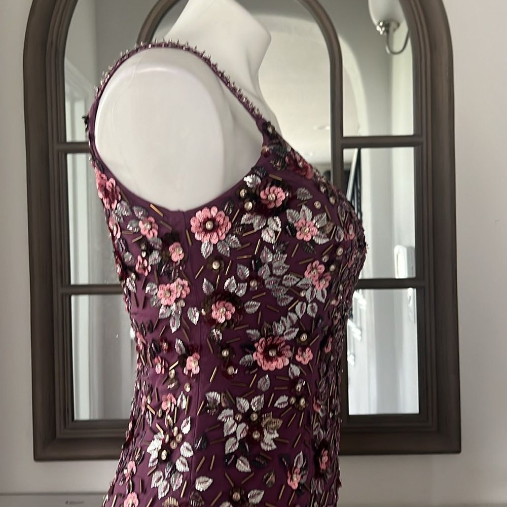 Mac Duggal Floral Beaded Column Gown in Raspberry, NWT, Size 2 - Picture 14 of 15